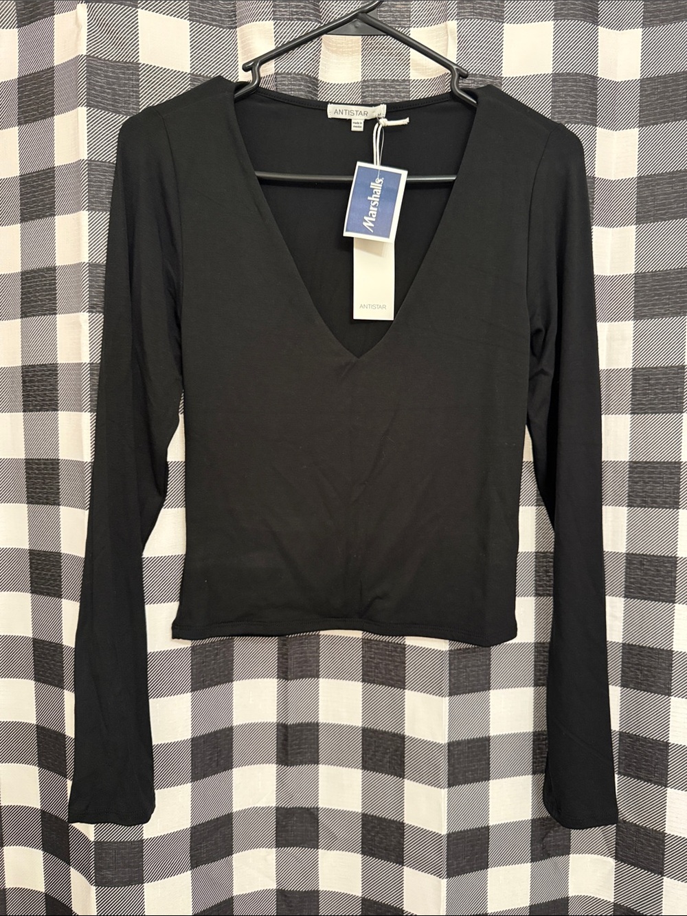 Antistar Women’s Black Long Sleeve V-Neck Top